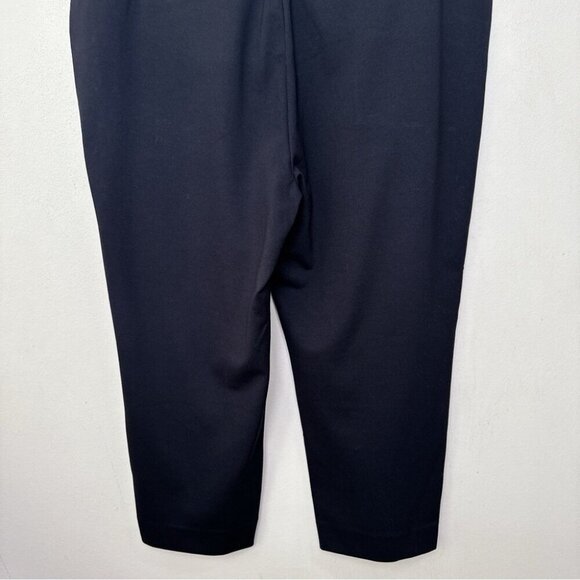 Torrid Womens 3S Pull-On Relaxed Taper Studio Luxe Ponte High-Rise Pant - Picture 12 of 13